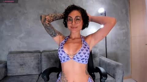  call me Val  online show from January 2026 10:24:02 PM