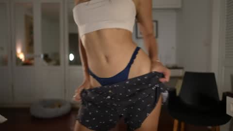 Valerie online show from October 2025 02:47:02 AM