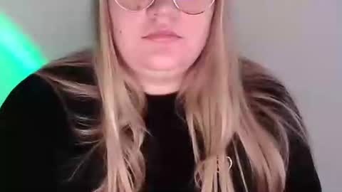 Valery online show from November 2025 07:33:02 AM