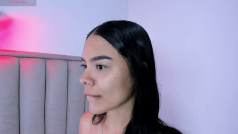 Cris  online show from June 2026 02:48:01 AM