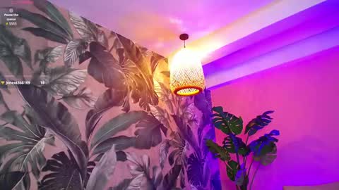 Snapshot of valery_blush chatting on October 2025 04:22:02 AM valery_blush online show from October 2025 04:22:02 AM