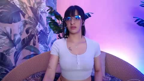 Snapshot of valery_blush chatting on April 2026 04:26:01 AM valery_blush online show from April 2026 04:26:01 AM