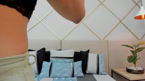 Sofia online show from April 2026 11:36:01 PM