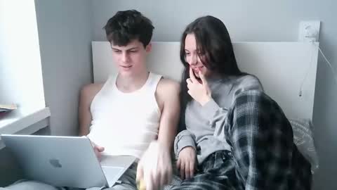 valesios online show from November 2025 09:56:02 AM