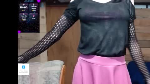 Snapshot of valhanna_ chatting on September 2025 04:39:02 AM Valhanna online show from September 2025 04:39:02 AM