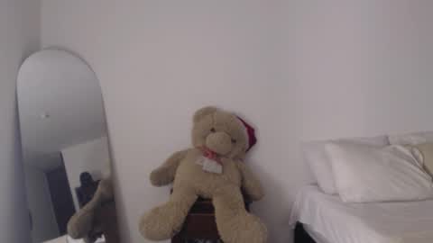 VALIENTE  online show from March 2026 12:39:02 AM