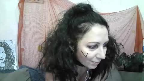 ValleriWind online show from November 2025 01:27:01 AM