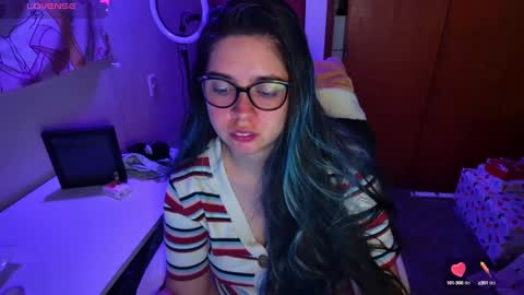 Im Violet online show from December 2024 03:53:02 AM