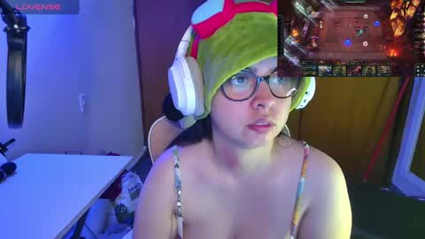 Im Violet online show from March 2025 01:47:01 AM