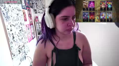 Im Violet online show from February 2026 05:49:02 PM