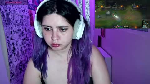 Im Violet online show from March 2026 02:22:02 AM