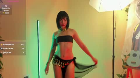 Snapshot of valu_57 chatting on May 2026 03:37:02 AM Valu online show from May 2026 03:37:02 AM