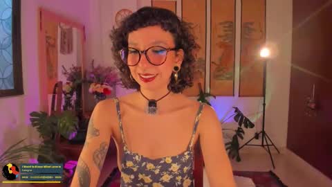Snapshot of valyturner chatting on October 2025 10:22:02 PM online show from October 2025 10:22:02 PM