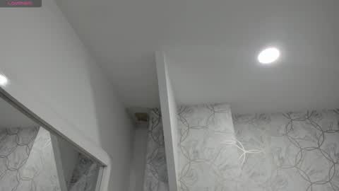 valyx7 online show from December 2025 07:32:01 PM