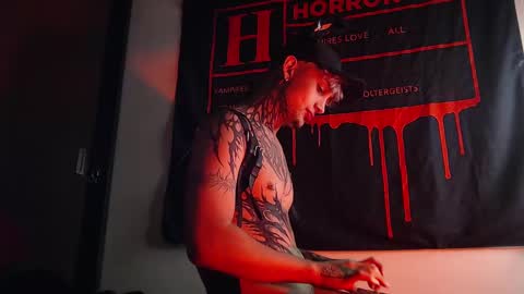 david guzman i model independenthelp me with a thumbs up online show from February 2025 08:38:01 AM