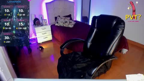 Snapshot of vampirella_crazy chatting on December 2024 10:28:02 PM Valeria online show from December 2024 10:28:02 PM