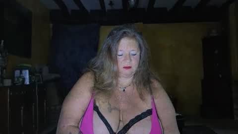 vampwoman online show from November 2025 06:58:02 AM