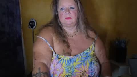 Snapshot of vampwoman chatting on July 2026 05:48:01 AM vampwoman online show from July 2026 05:48:01 AM