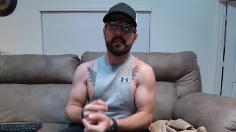 Snapshot of vampz888 chatting on April 2026 04:48:02 AM HUNG LATINO 888 bigcock fit athletic latino online show from April 2026 04:48:02 AM