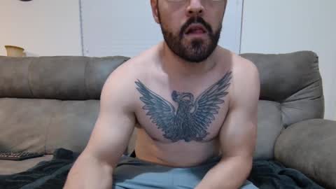 Snapshot of vampz888 chatting on April 2026 01:03:01 AM HUNG LATINO 888 bigcock fit athletic latino online show from April 2026 01:03:01 AM