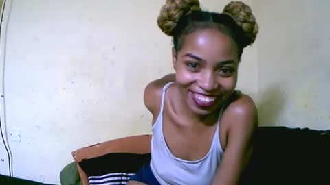 vanah344375 online show from September 2025 10:02:01 PM