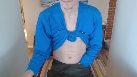 Snapshot of vancity18601358 chatting on December 2024 09:28:02 PM vancity18601358 online show from December 2024 09:28:02 PM