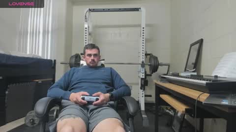 Vandal2021 online show from February 2025 10:19:01 PM