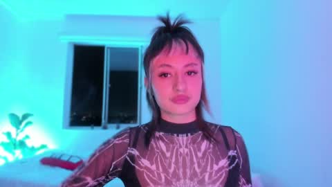 Snapshot of vandalovee chatting on April 2026 06:44:01 AM Babi Alu online show from April 2026 06:44:01 AM