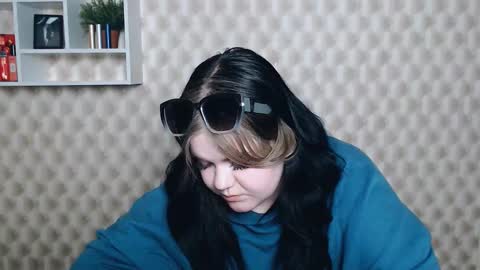 Vanda online show from March 2025 04:25:01 PM