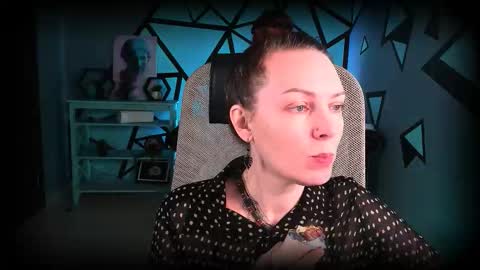 Vanda online show from November 2025 09:53:01 AM