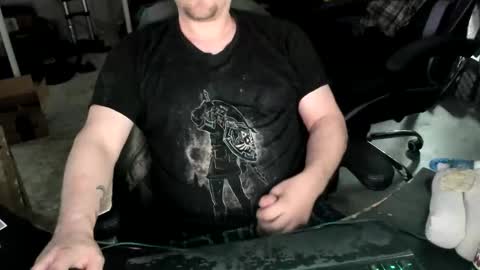 Snapshot of vandonh chatting on February 2026 05:46:02 PM vandonh online show from February 2026 05:46:02 PM