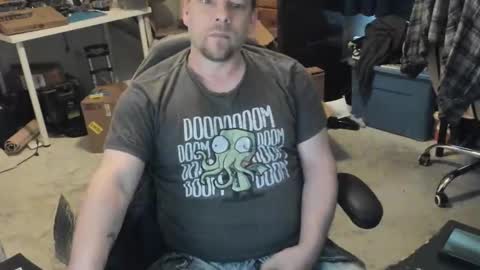 Snapshot of vandonh chatting on March 2026 03:48:02 PM vandonh online show from March 2026 03:48:02 PM