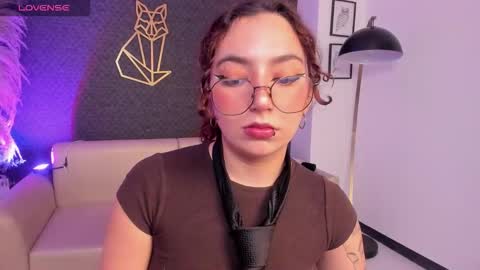 vane_vixen online show from November 2025 03:24:02 PM