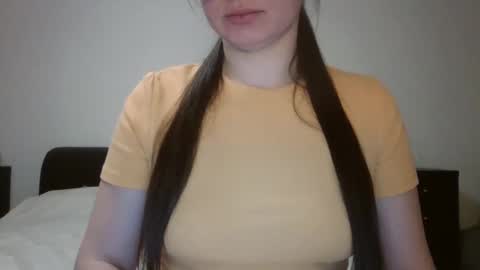 Snapshot of vanesajewel chatting on March 2025 05:50:01 PM VanesaJewel online show from March 2025 05:50:01 PM