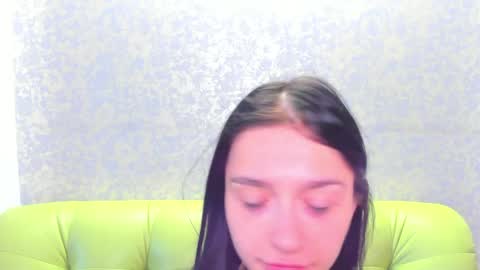 Snapshot of vanessa_florence chatting on May 2026 01:12:01 AM RUSSIAN BARBIE BABE online show from May 2026 01:12:01 AM
