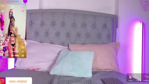 vanessa_mejiia online show from May 2026 08:49:02 PM