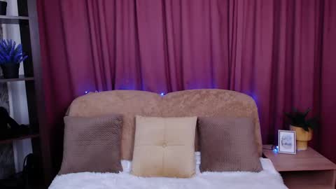 vanessa_moonn online show from March 2025 10:02:01 AM