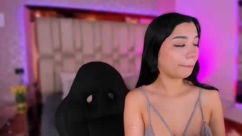 vanessaduval online show from October 2025 03:49:02 AM