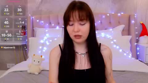 Snapshot of vanessafields chatting on December 2025 03:08:01 PM Vanessa online show from December 2025 03:08:01 PM