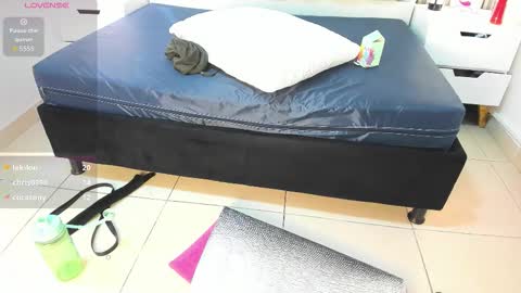 Vanessa Hard online show from November 2025 08:03:02 AM