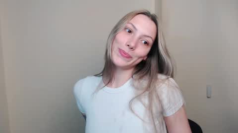 Vanessa online show from April 2026 04:34:02 PM