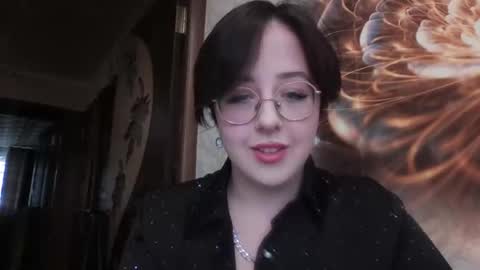 vanessashadow online show from September 2025 11:11:01 AM