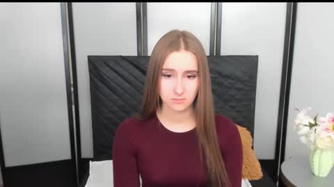 Snapshot of vanessatrue chatting on November 2025 03:25:02 PM VanessaTrue online show from November 2025 03:25:02 PM