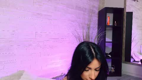 Vanessa online show from June 2026 07:16:01 PM