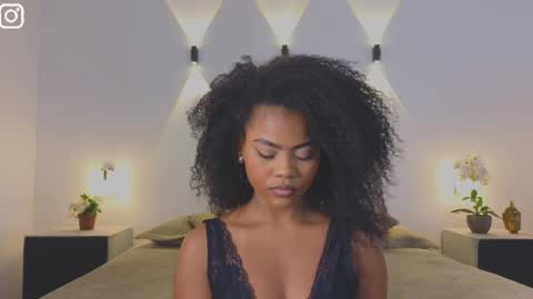 Snapshot of vanestrauss chatting on September 2025 08:31:01 PM New account follow me online show from September 2025 08:31:01 PM