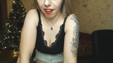 Snapshot of vanillamuffin chatting on December 2024 09:57:01 AM VanillaMuffin online show from December 2024 09:57:01 AM