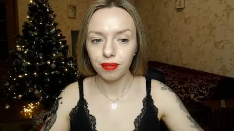 Snapshot of vanillamuffin chatting on December 2024 09:28:02 AM VanillaMuffin online show from December 2024 09:28:02 AM