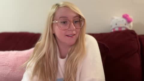 Snapshot of vanillapuddingpie chatting on January 2025 03:22:01 AM vanillapuddingpie online show from January 2025 03:22:01 AM