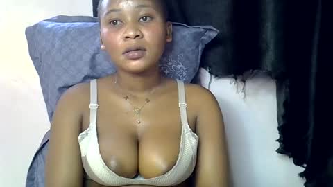 vanillavenus online show from November 2025 11:21:02 AM