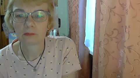 Vanillaxcreamy online show from February 2025 02:05:01 PM